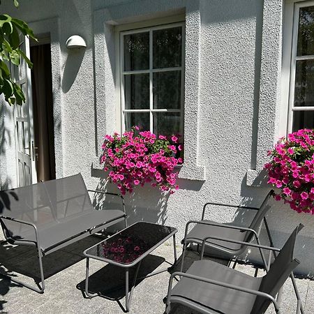 Apartment Mit Gartenblick Und Terrasse Baden Kültér fotó